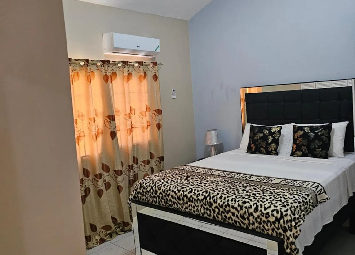 Mi Casa Comfort Estate Portmore 0*,