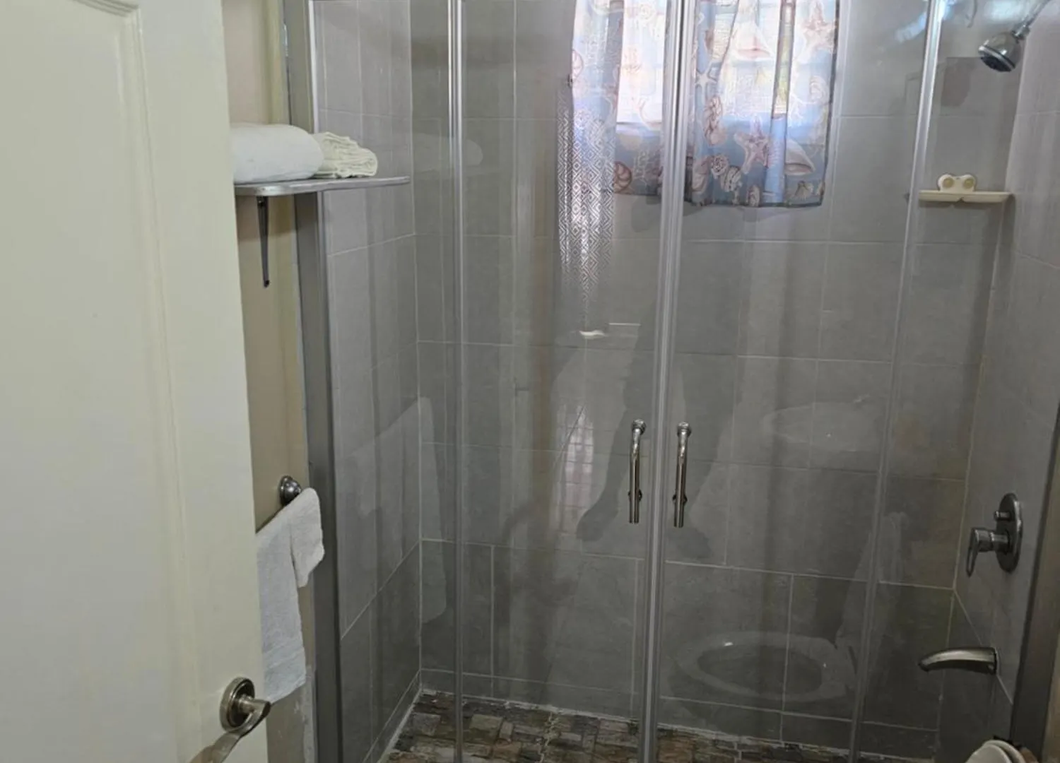 Mi Casa Comfort Estate Portmore Holiday home