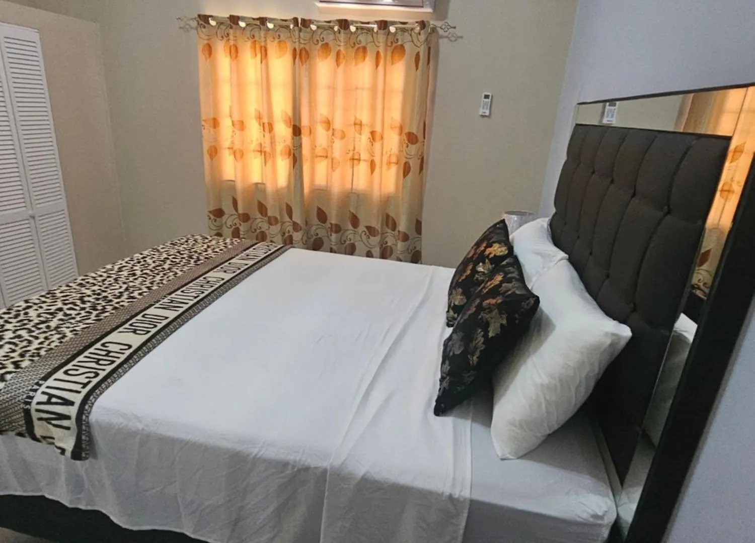 Mi Casa Comfort Estate Portmore Ferienhaus